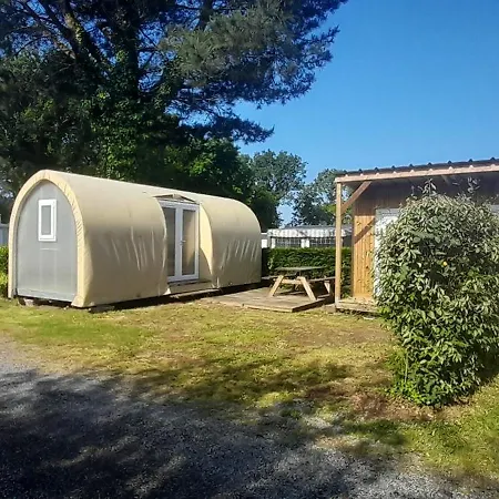 Camping Paradis D'Arvor Campsite Ambon